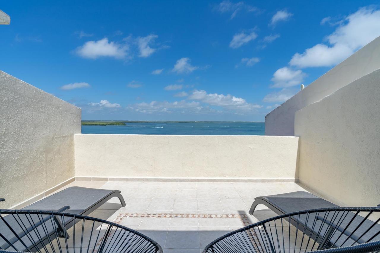 Ocean View Three Bedroom, Three Story Penthouse By The Beach Cancún Eksteriør bilde