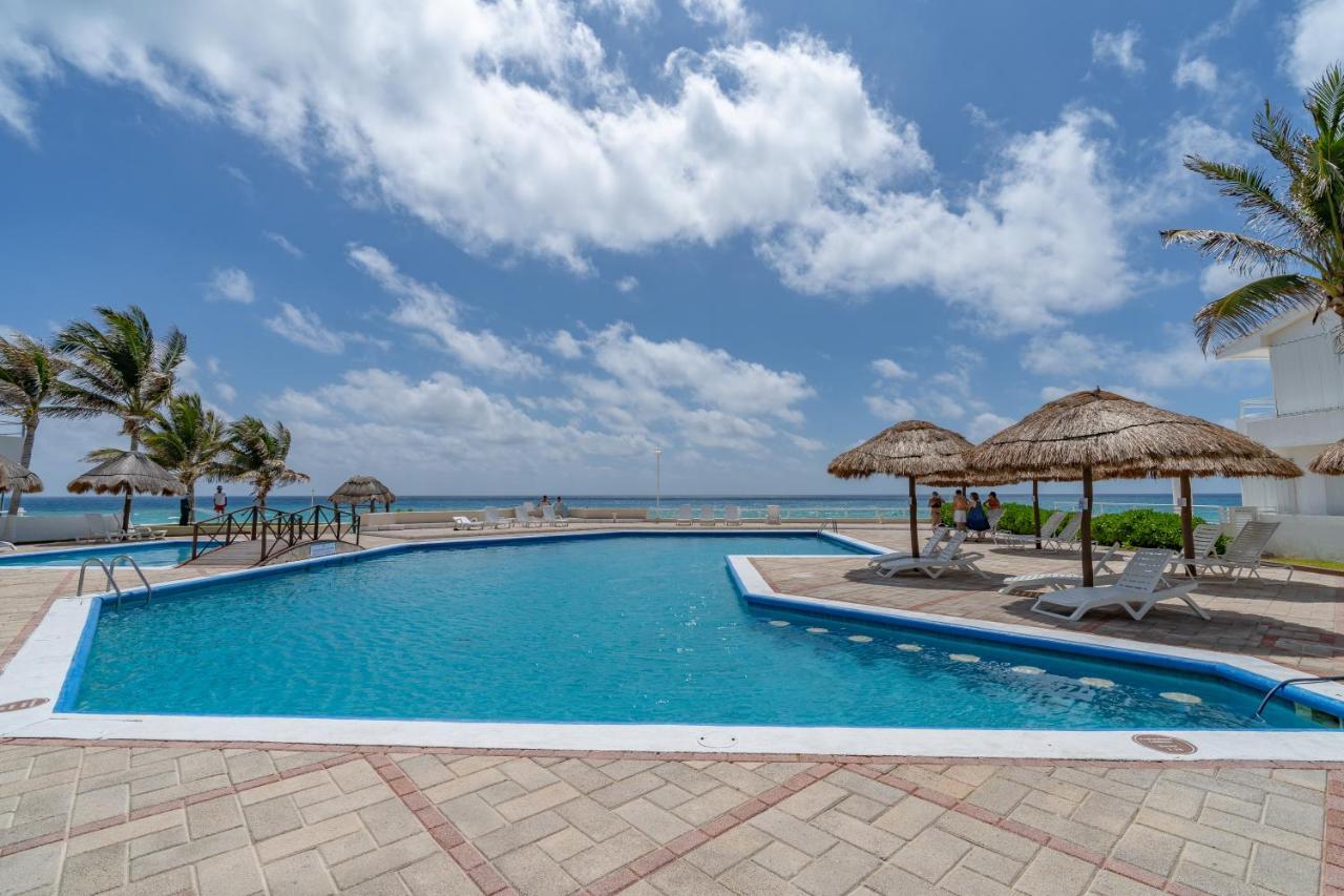 Ocean View Three Bedroom, Three Story Penthouse By The Beach Cancún Eksteriør bilde