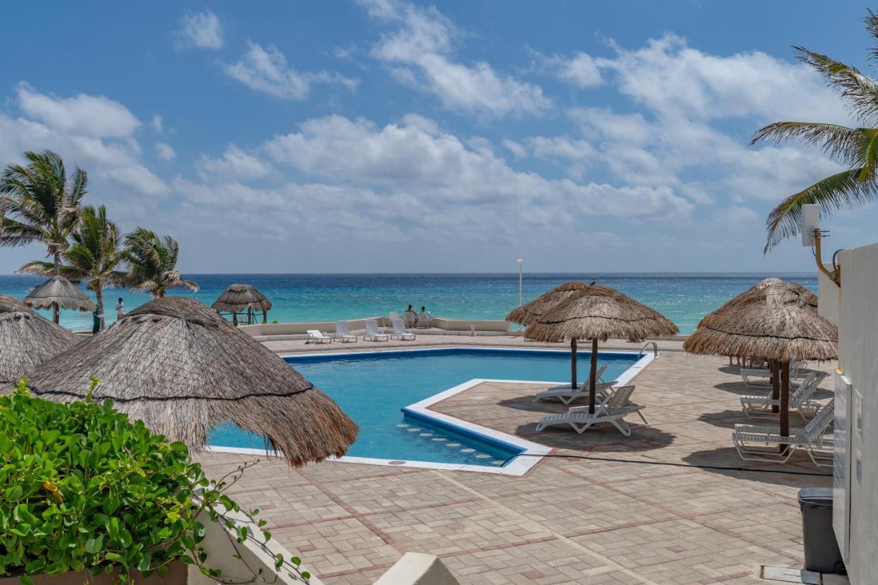 Ocean View Three Bedroom, Three Story Penthouse By The Beach Cancún Eksteriør bilde