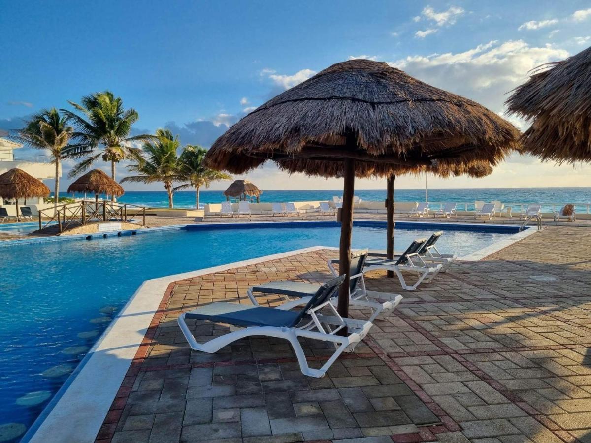 Ocean View Three Bedroom, Three Story Penthouse By The Beach Cancún Eksteriør bilde